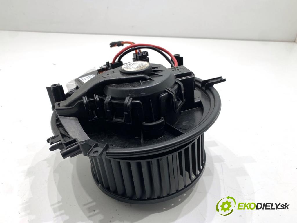 VW PASSAT B8 sedan 2022 206 kW 2.0 TSI 4motion 1984 ventilátor kúrenia 5WB819021