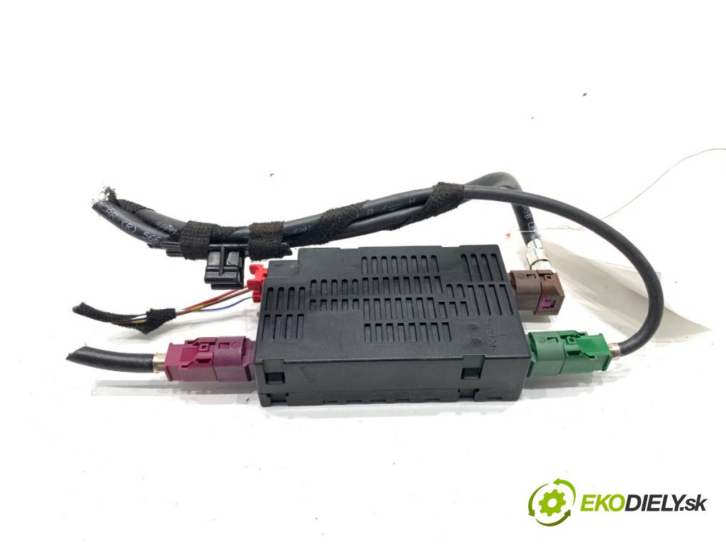 VW PASSAT B8 sedan 2022 206 kW 2.0 TSI 4motion 1984 Modul USB 3G5035953