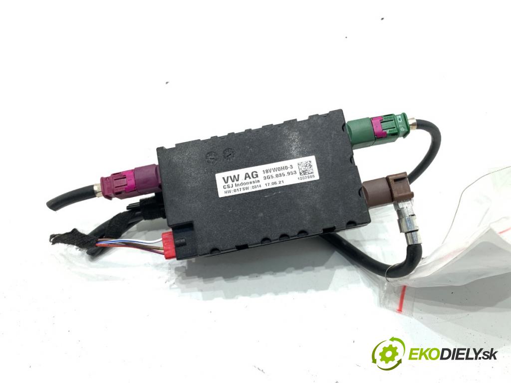 VW PASSAT B8 sedan 2022 206 kW 2.0 TSI 4motion 1984 Modul USB 3G5035953