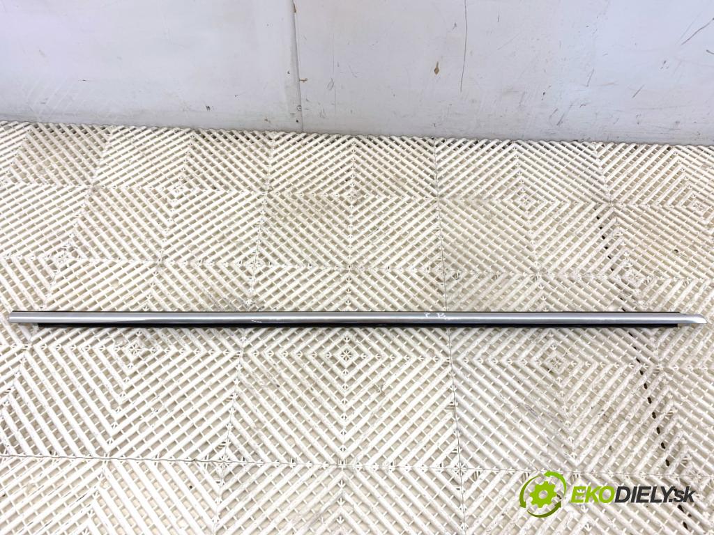 VW PASSAT B8 sedan 2022 206 kW 2.0 TSI 4motion 1984 Lišta Sbírání: predný pravy 
