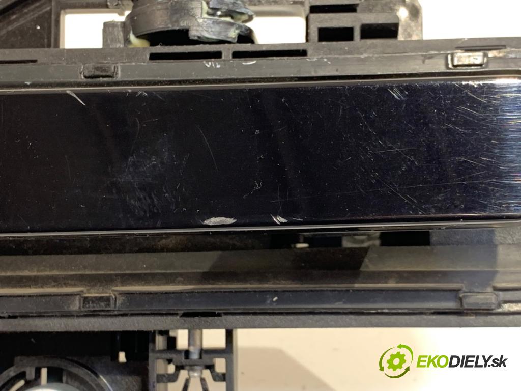 BAIC X75 SUV 2024 138 kW DCT 1498 Kľučka vonkajšia ľavy zad