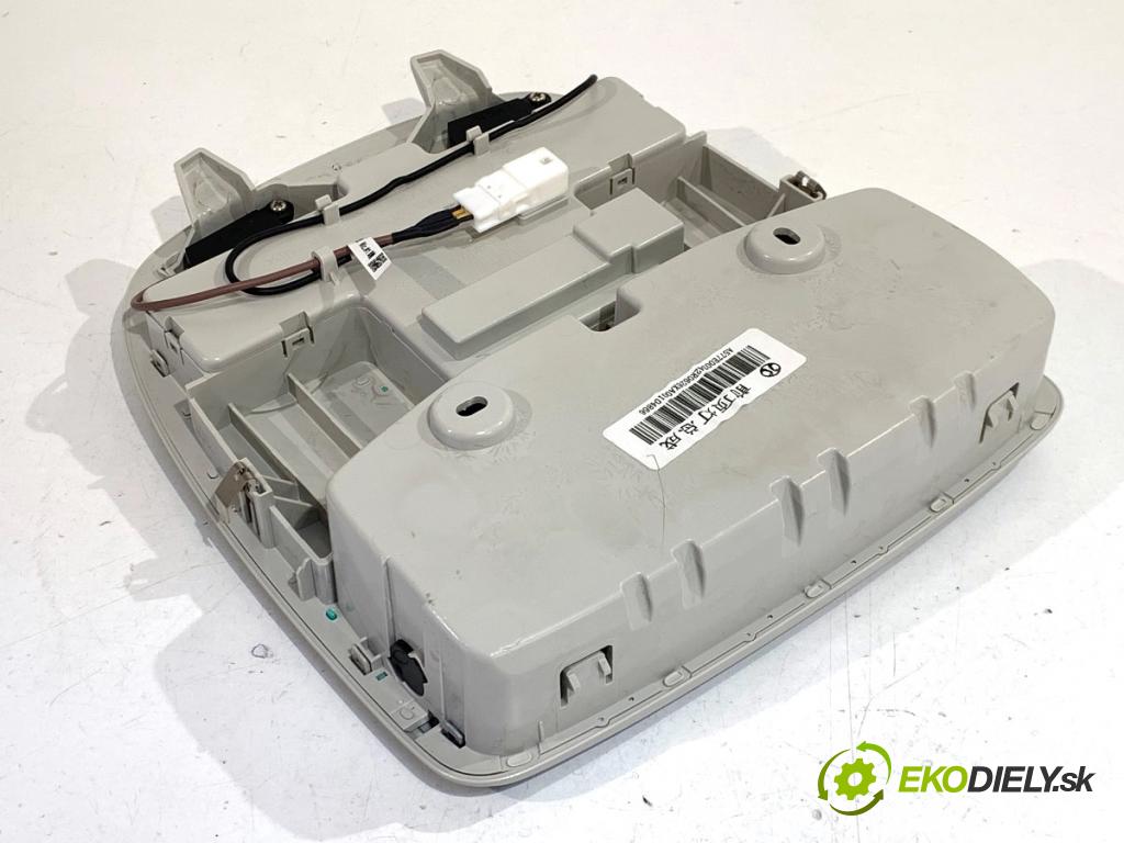 BAIC X75 SUV 2024 138 kW DCT 1498 Svetlo stropné