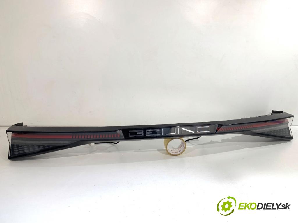 BAIC X75 SUV 2024 138 kW DCT 1498 Zadné čelo Lišta dverí zad A00118798