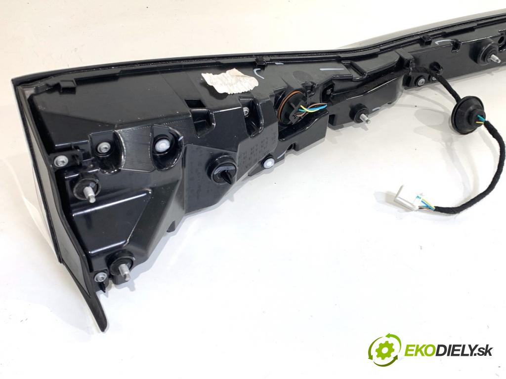 BAIC X75 SUV 2024 138 kW DCT 1498 Zadné čelo Lišta dverí zad A00118798