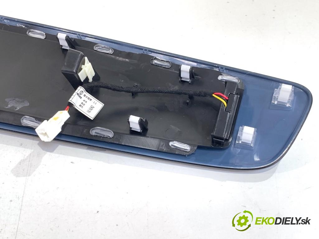 BAIC X75 SUV 2024 138 kW DCT 1498 lišty kryt A00118489 (Lišta)