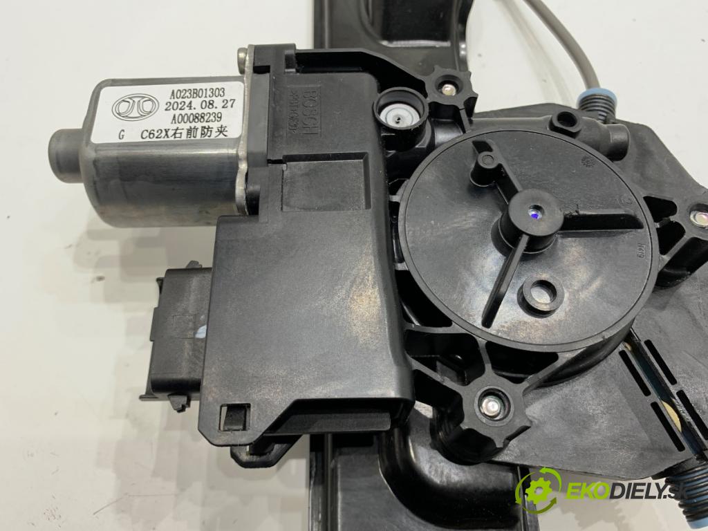BAIC X75 SUV 2024 138 kW DCT 1498 Mechanizmus okna pravy predný 0130823443