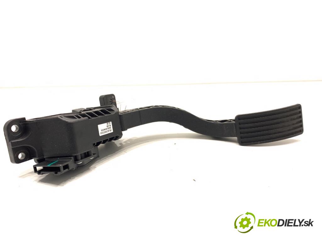 BAIC X75 SUV 2024 138 kW DCT 1498 Potenciometer plynu A00086954 (Potenciometer plynového pedálu)