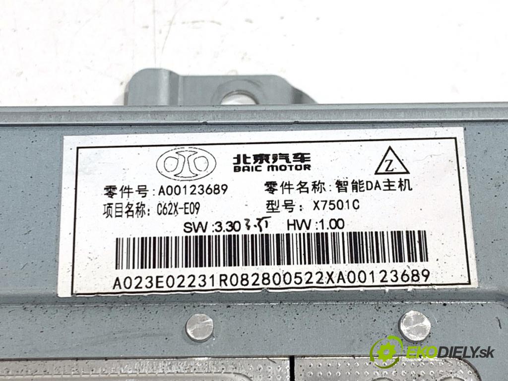 BAIC X75 SUV 2024 138 kW DCT 1498 RADIO A00123689 (Audio zariadenie)