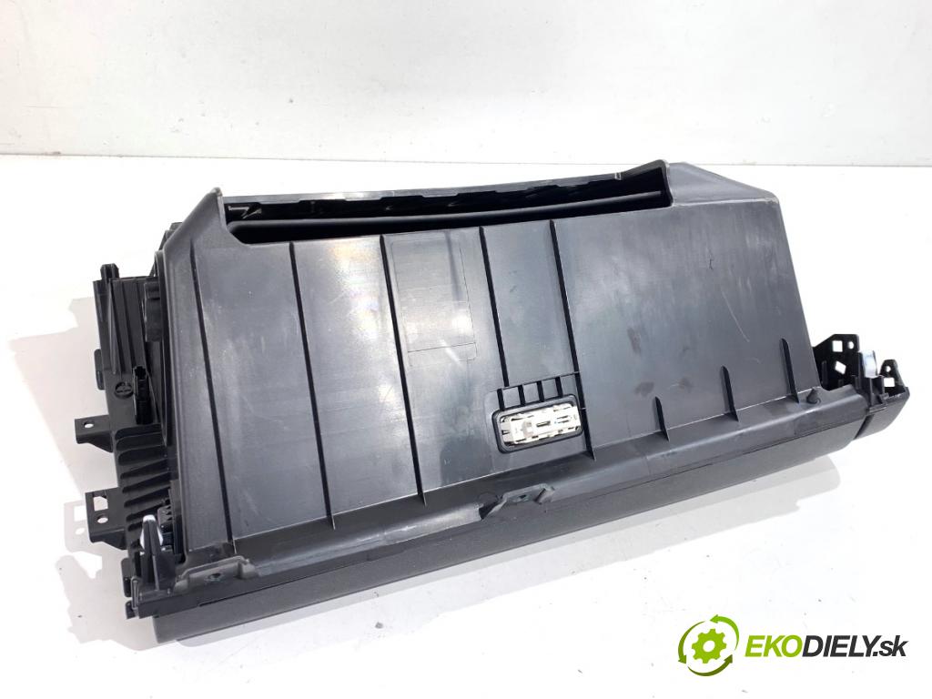 BAIC X75 SUV 2024 138 kW DCT 1498 Priehradka, kastlík spolujazdca A00092860 (Priehradka (kastlík))