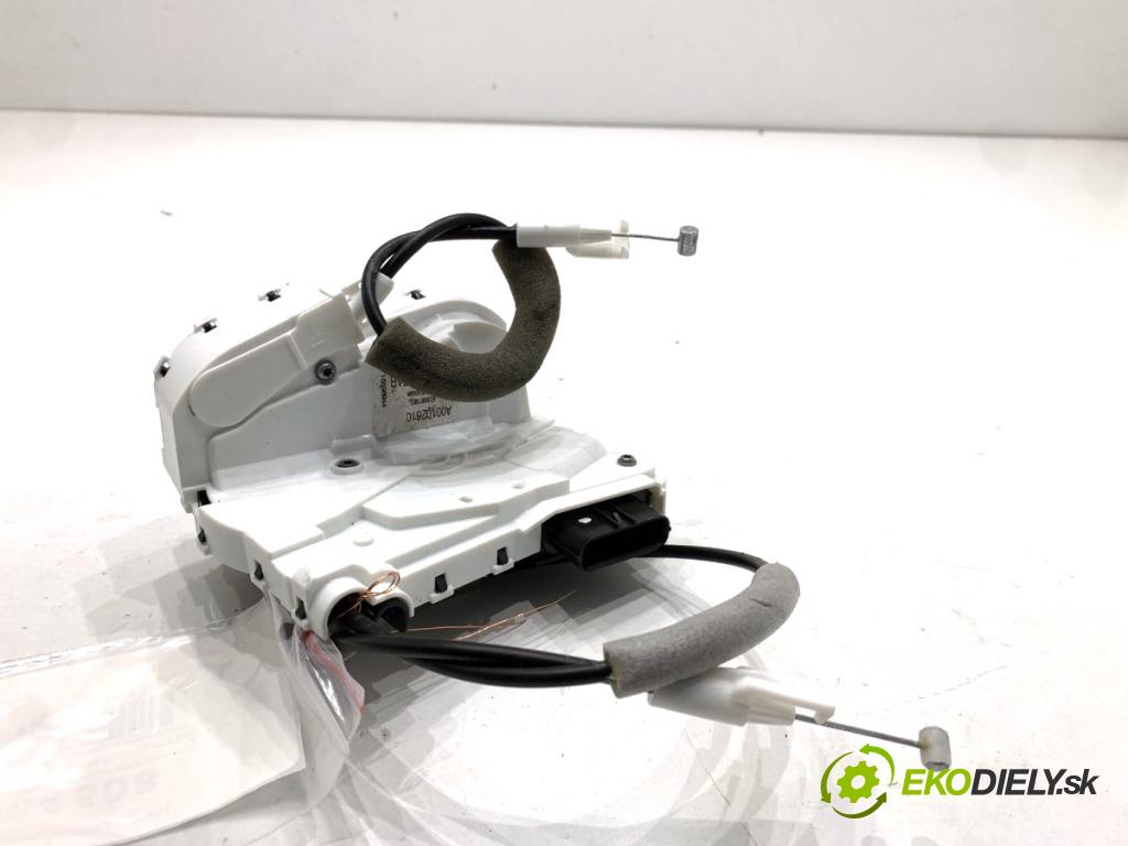 BAIC X75 SUV 2024 138 kW DCT 1498 zámok Dvere pravy zad A00102610