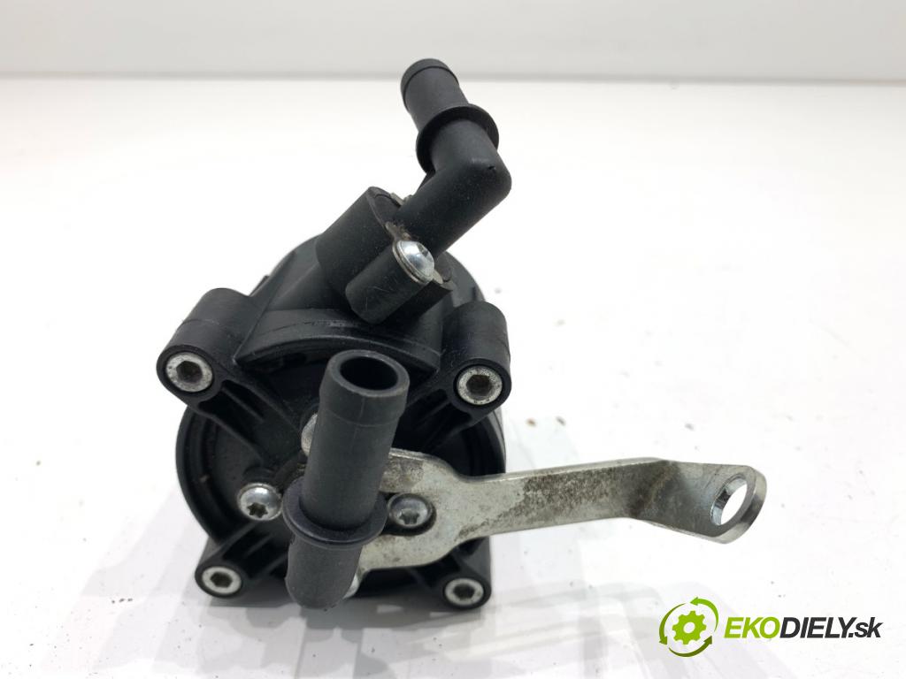 BAIC X75 SUV 2024 138 kW DCT 1498 DALŠÍ: Pumpa vody 67R-011035 (Vodná pumpa)