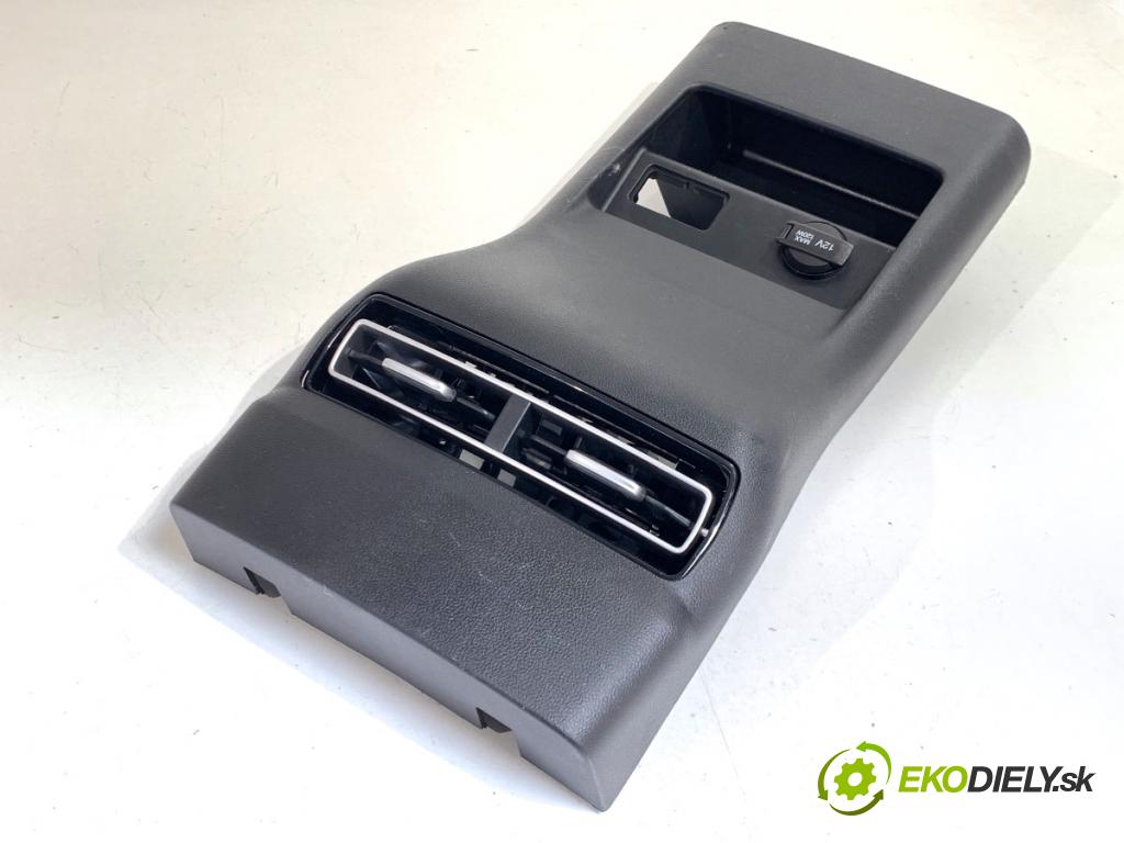 BAIC X75 SUV 2024 138 kW DCT 1498 Mriežky kúrenia zad A00087542