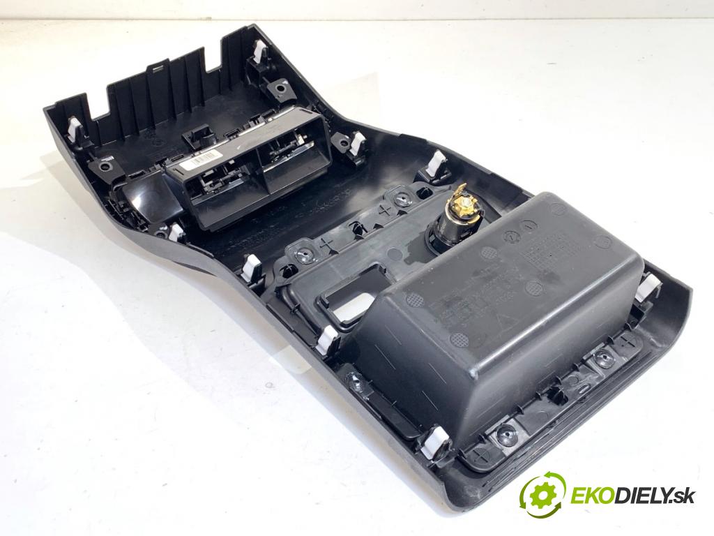 BAIC X75 SUV 2024 138 kW DCT 1498 Mriežky kúrenia zad A00087542
