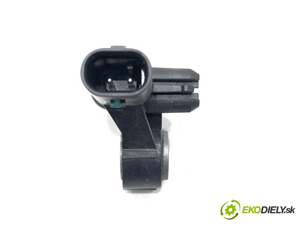 BAIC X75 SUV 2024 138 kW DCT 1498 Snímač nárazu A512C00112 (Snímač nárazu)