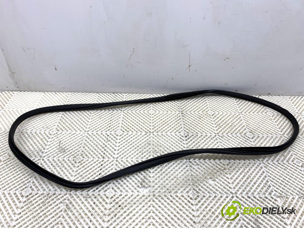BAIC X75 SUV 2024 138 kW DCT 1498 tesnenie Dvere zad ľavá strana  (Karoséria ostatné)