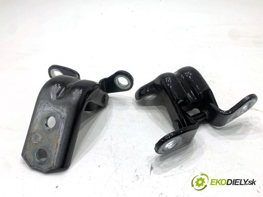 BAIC X75 SUV 2024 138 kW DCT 1498 závesky Dvere zad pravé A00083299
