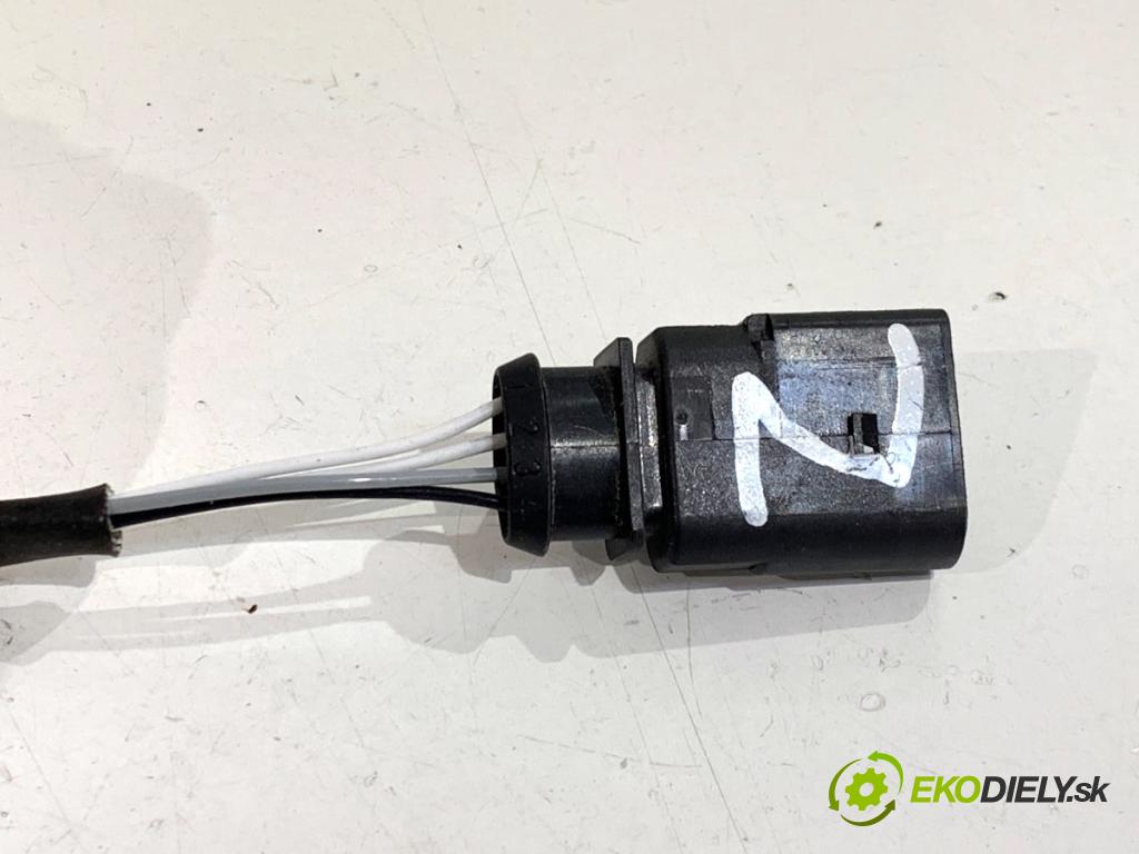 SKODA OCTAVIA IV liftback 2023 140 kW 2.0 TSI 4x4 1984 sonda lambda zad 06K906262DB (Lambda sonda)