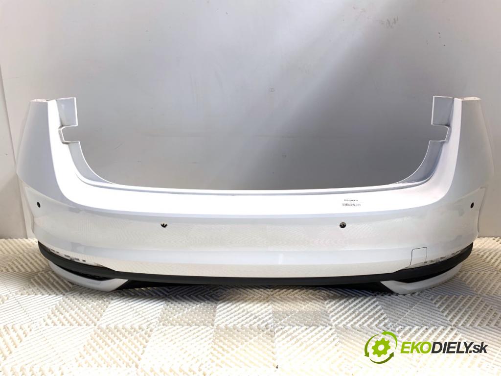 SKODA SCALA liftback 2025 85 kW 1.0 TSI 999 Nárazník zad  (Kľučka dverí ostatné)