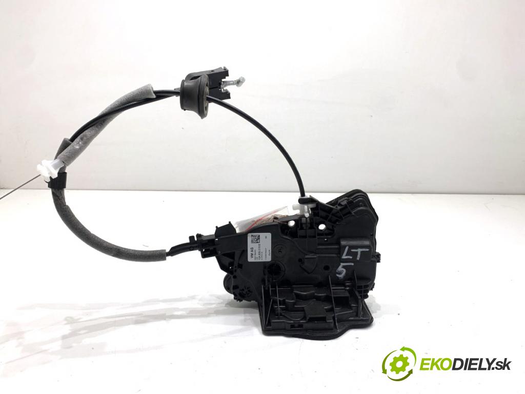 SKODA SCALA liftback 2025 85 kW 1.0 TSI 999 zámok Dvere ľavy zad 10A839015B
