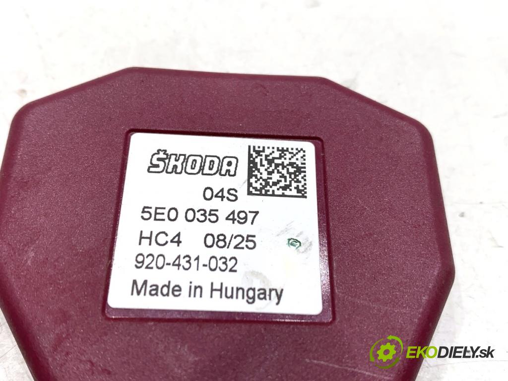 SKODA SCALA liftback 2025 85 kW 1.0 TSI 999 Zosilňovač Antenní: 5E0035497 (Zosilňovač)