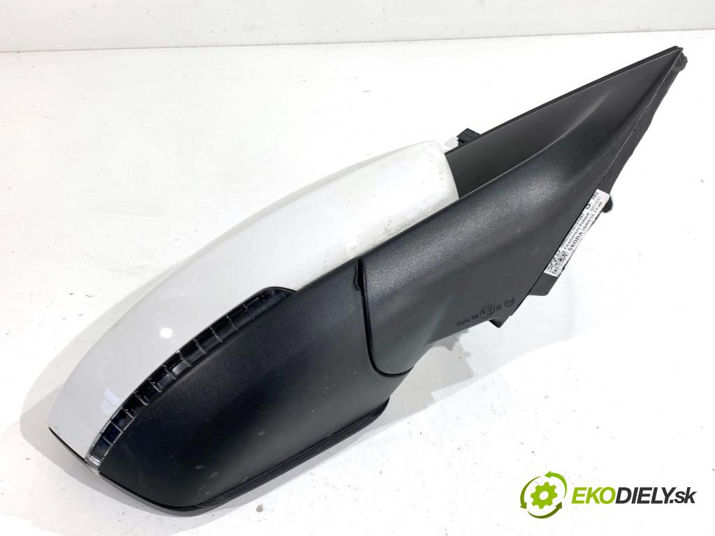 SKODA SCALA liftback 2025 85 kW 1.0 TSI 999 zpětné zrcátko pravý