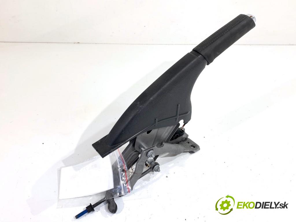 SKODA SCALA liftback 2025 85 kW 1.0 TSI 999 Kulisa brzdy ručnej brzdy 654711301C