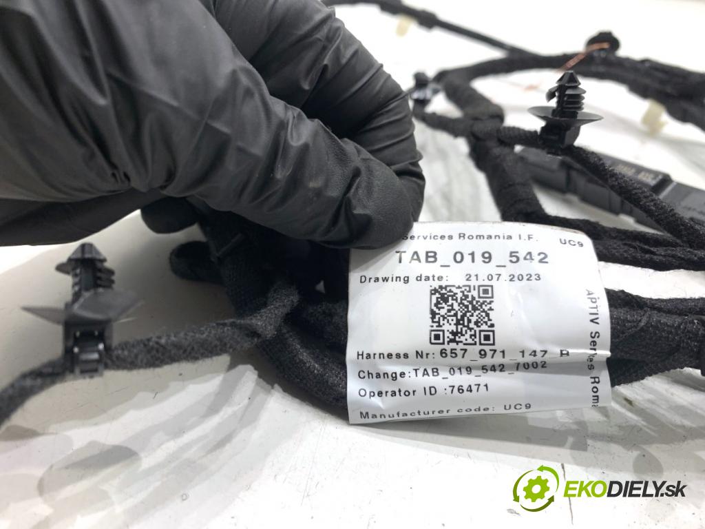 SKODA SCALA liftback 2025 85 kW 1.0 TSI 999 Káblovačka dverí kufra zad 657971147B