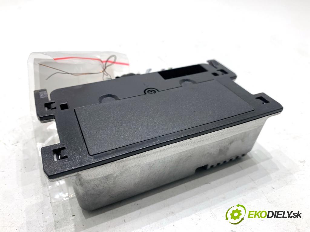 SKODA SCALA liftback 2025 85 kW 1.0 TSI 999 Modul ONLINE: 2GA035284A
