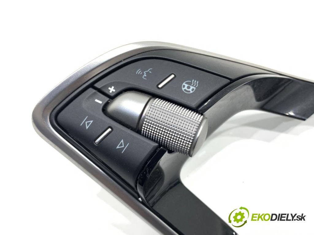 SKODA SCALA liftback 2025 85 kW 1.0 TSI 999 SPÍNAČE: volantu 5E3959542BC