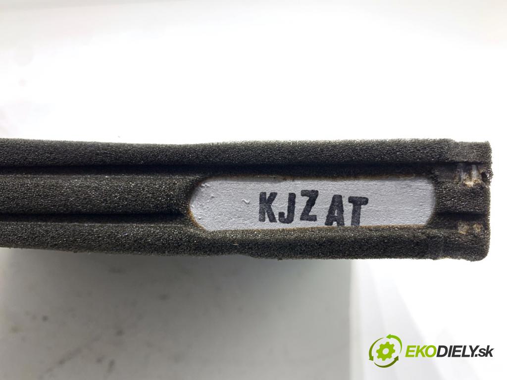 KIA SPORTAGE III SUV 2014 85 kW 1.7 CRDi 1685 Výhrevné teleso, radiátor kúrenia  (Radiátor kúrenia)