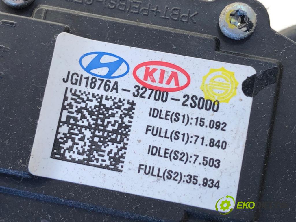 KIA SPORTAGE III SUV 2014 85 kW 1.7 CRDi 1685 Potenciometer plynu 32700-2S000 (Potenciometer plynového pedálu)