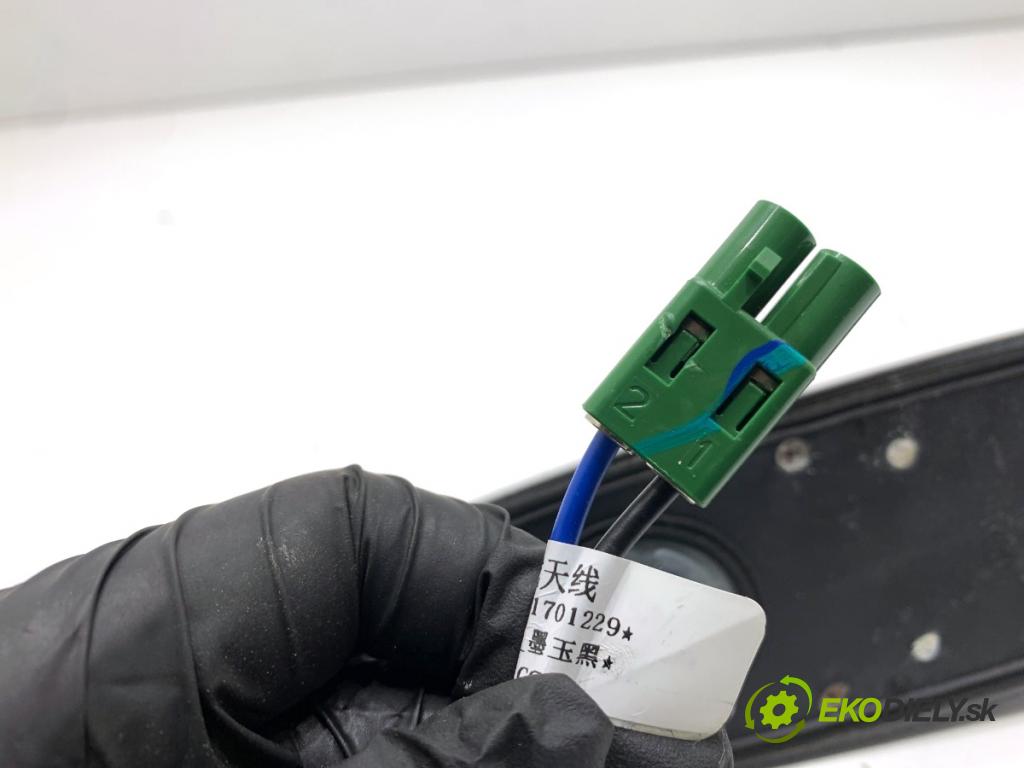 BAIC X75 SUV 2024 138 kW DCT 1498 ANTENA