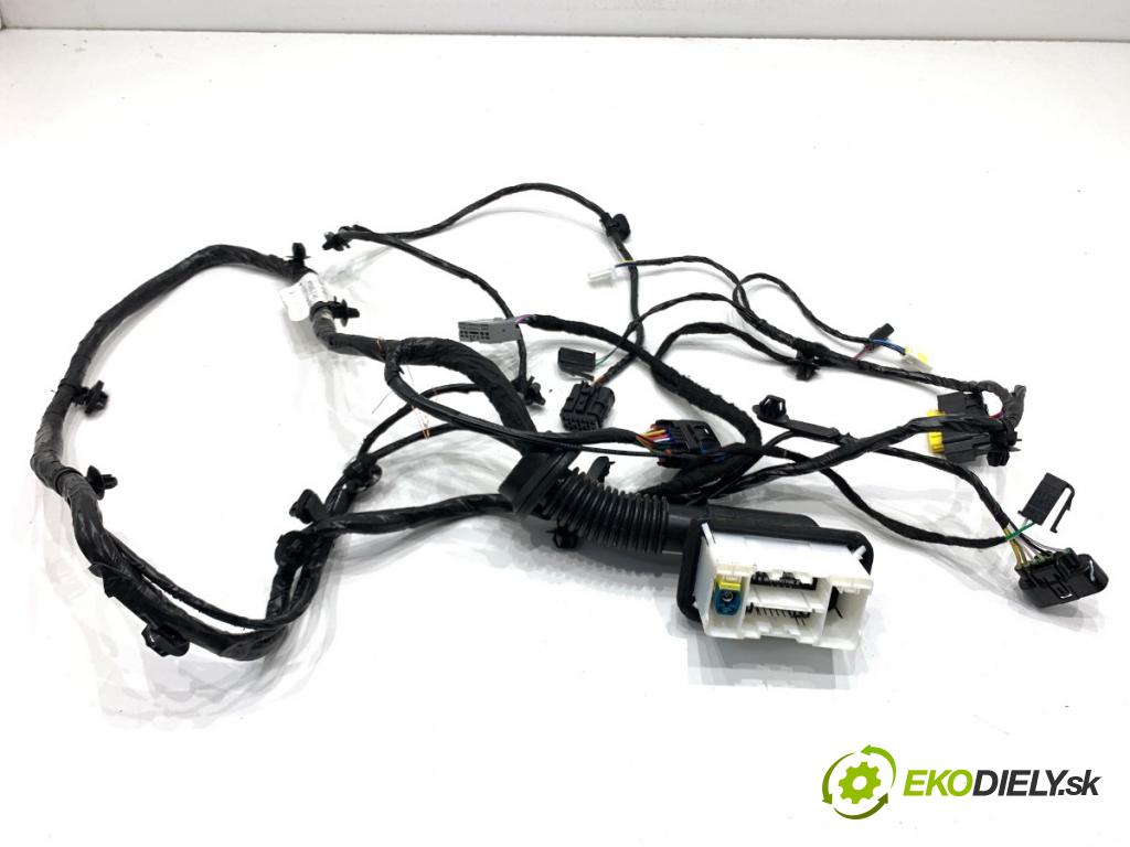 BAIC X75 SUV 2024 138 kW DCT 1498 Káblovačka Dvere predný ľavy A00104306