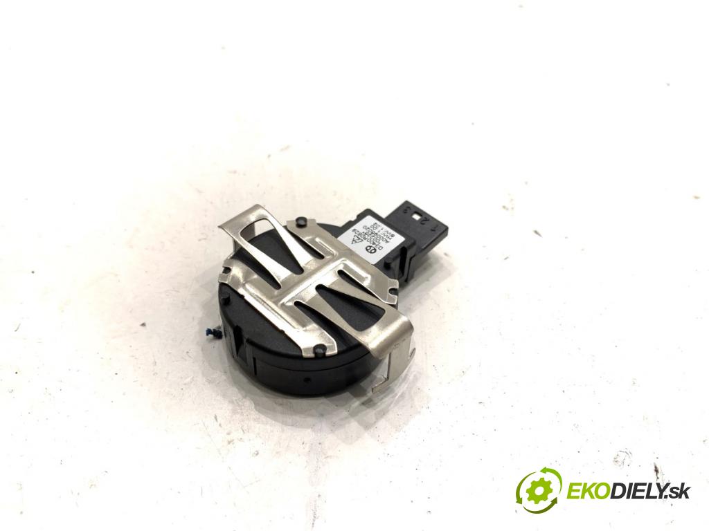 BAIC X75 SUV 2024 138 kW DCT 1498 Snímač dažďa A00096020 (Snímač dažďa)