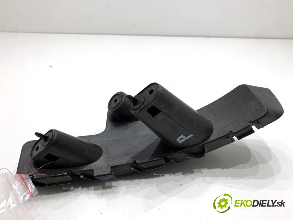 BAIC X75 SUV 2024 138 kW DCT 1498 Úchyt nárazníka pravy zad