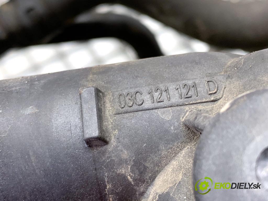 VW JETTA IV sedan 2012 90 kW 1.4 TSI 1390 rozdělovač vody 1K0121058BC