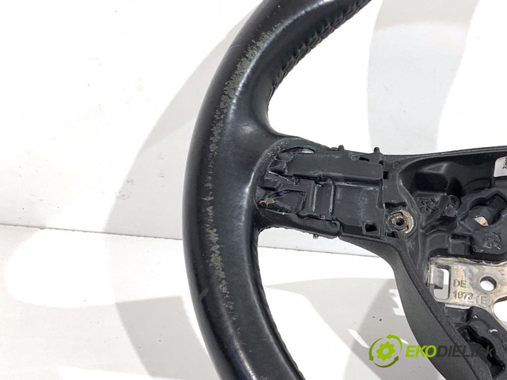 VW JETTA IV sedan 2012 90 kW 1.4 TSI 1390 volant 5C0419091Q (Volant)