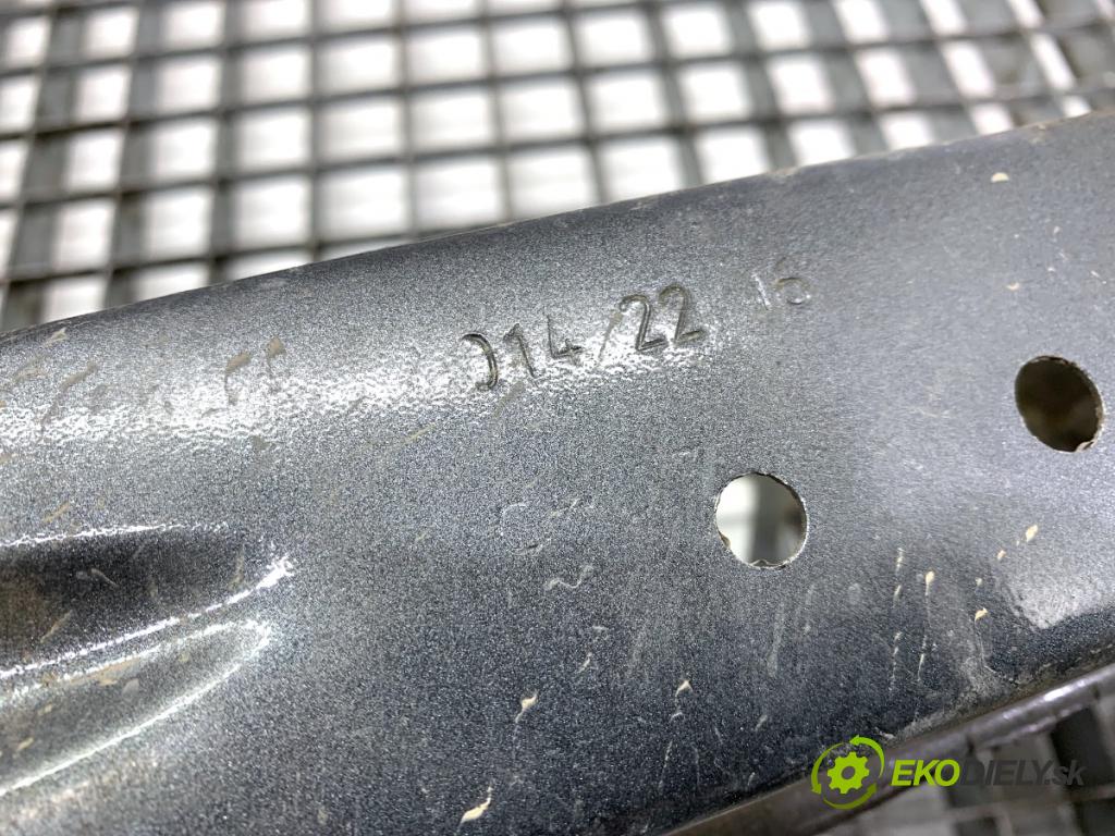 PEUGEOT 208 I liftback 2016 60 kW 1.2 VTI 82 1199 Výstuha nárazníka zad  (Výstuha zadná)
