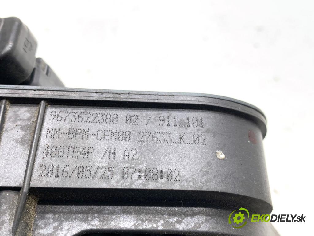 PEUGEOT 208 I liftback 2016 60 kW 1.2 VTI 82 1199 škrtíci klapka 9673622380 (Škrticí klapka)