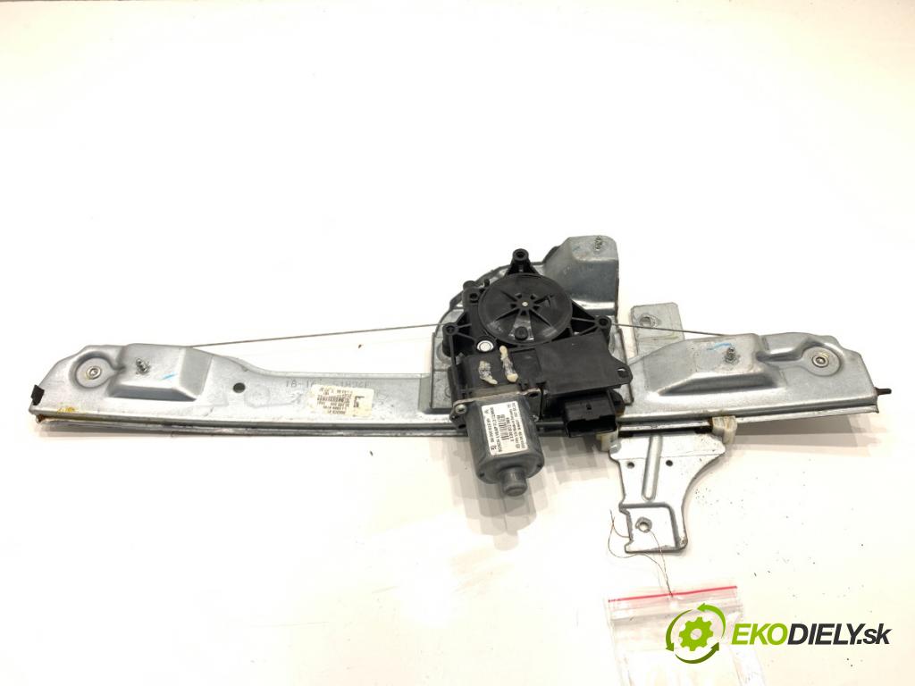 PEUGEOT 208 I liftback 2016 60 kW 1.2 VTI 82 1199 Mechanizmus okna ľavy predný 9806081880