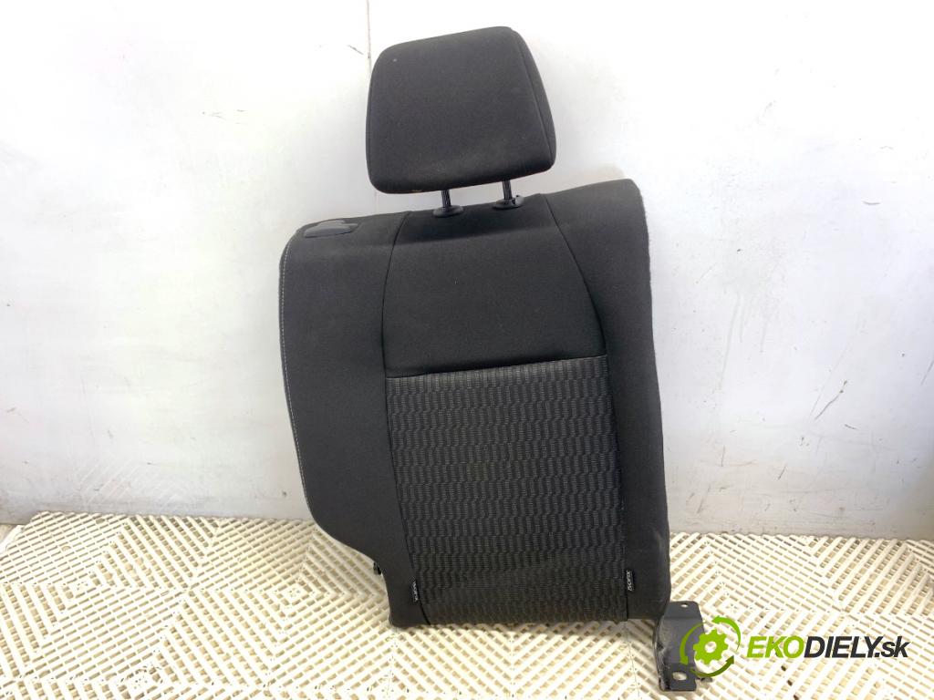 PEUGEOT 208 I liftback 2016 60 kW 1.2 VTI 82 1199 Sedadlo druhý rad