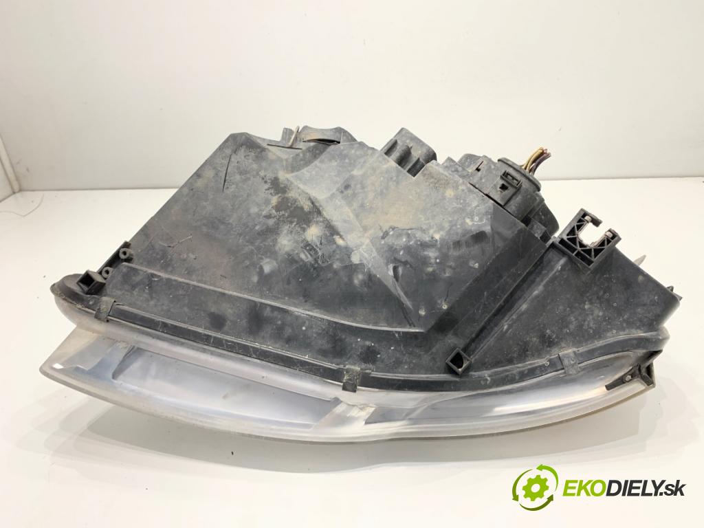 AUDI A4 B7 Kombi 2007 103 kW 2.0 TDI 1968 Svetlomet pravy predný 8E0941004AK