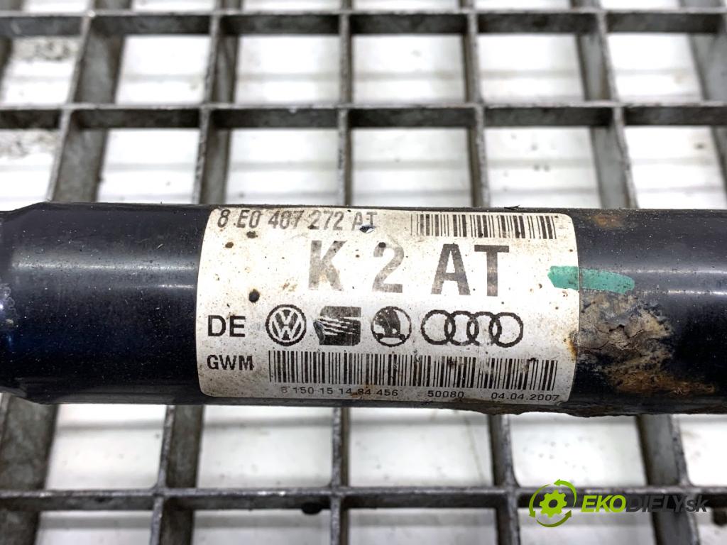 AUDI A4 B7 Kombi 2007 103 kW 2.0 TDI 1968 Poloos pravy predný 8E0407272AT