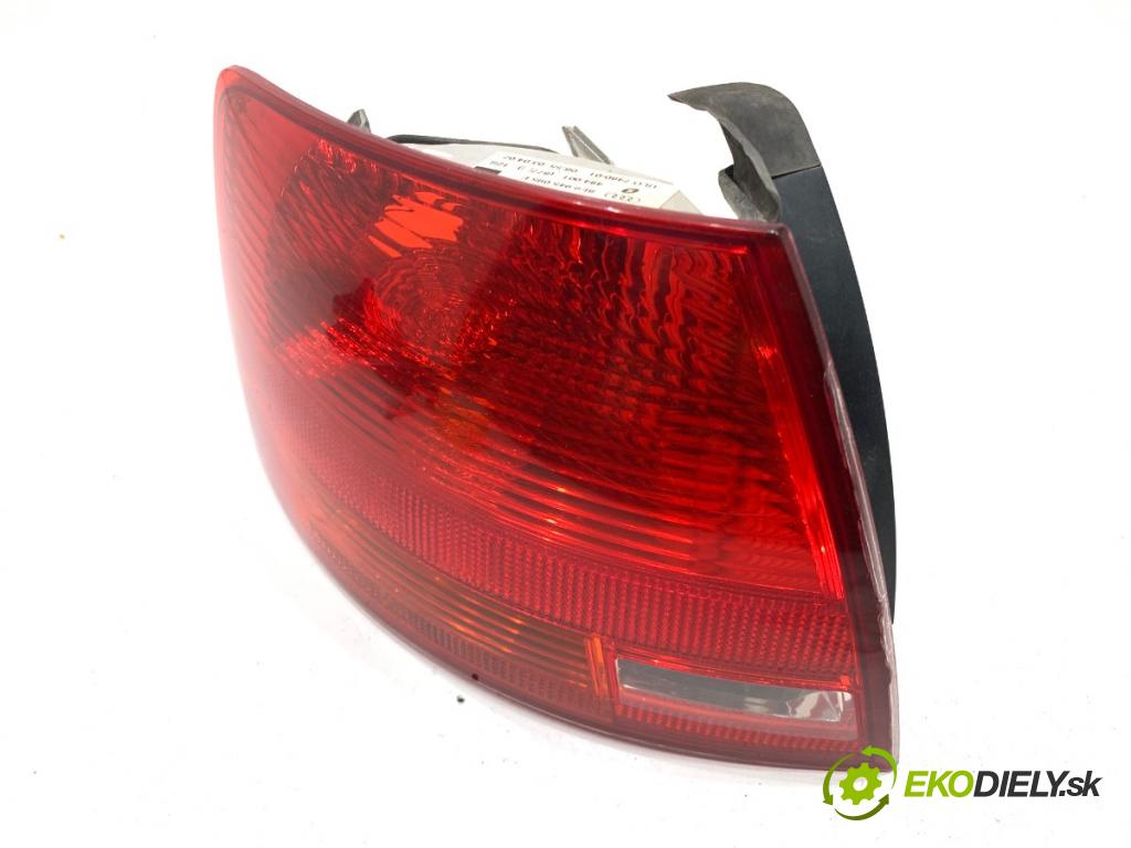 AUDI A4 B7 Kombi 2007 103 kW 2.0 TDI 1968 Svetlo ľavy zad 8E9945095E