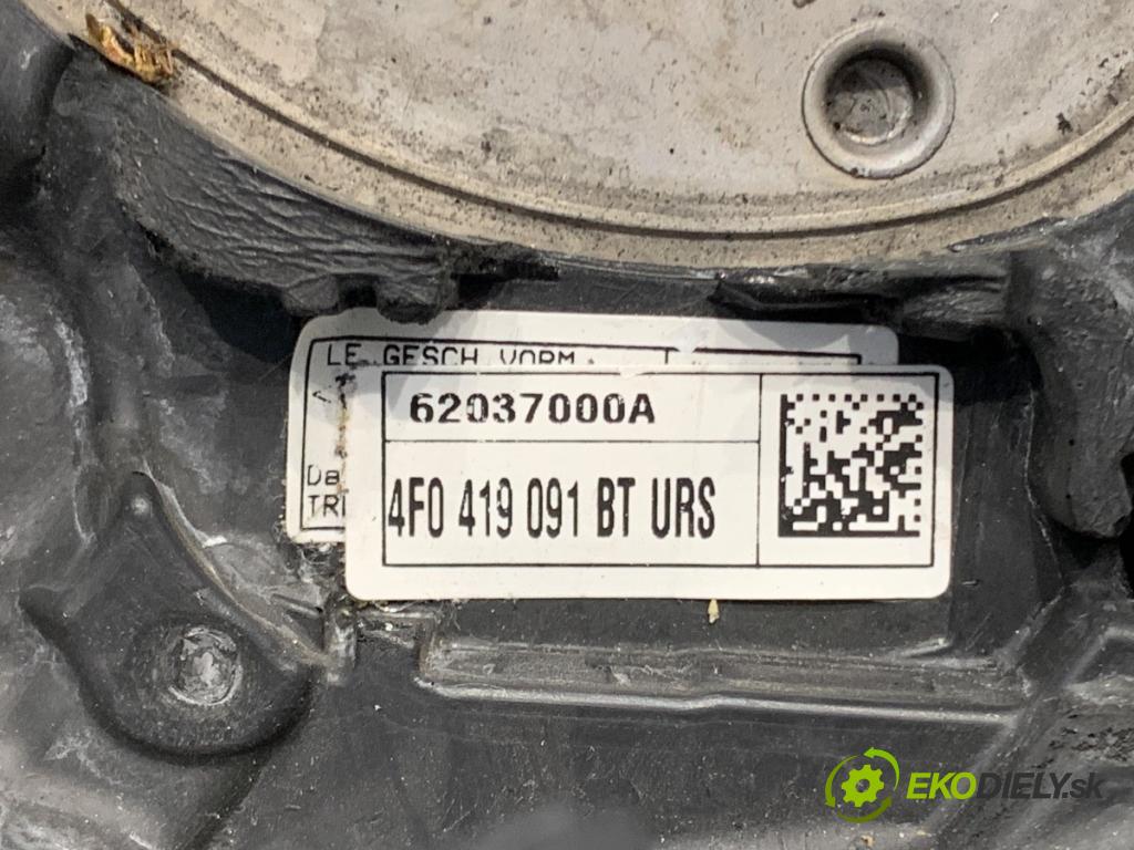 AUDI A4 B7 Kombi 2007 103 kW 2.0 TDI 1968 Volant S-LINE 4F0419091BT