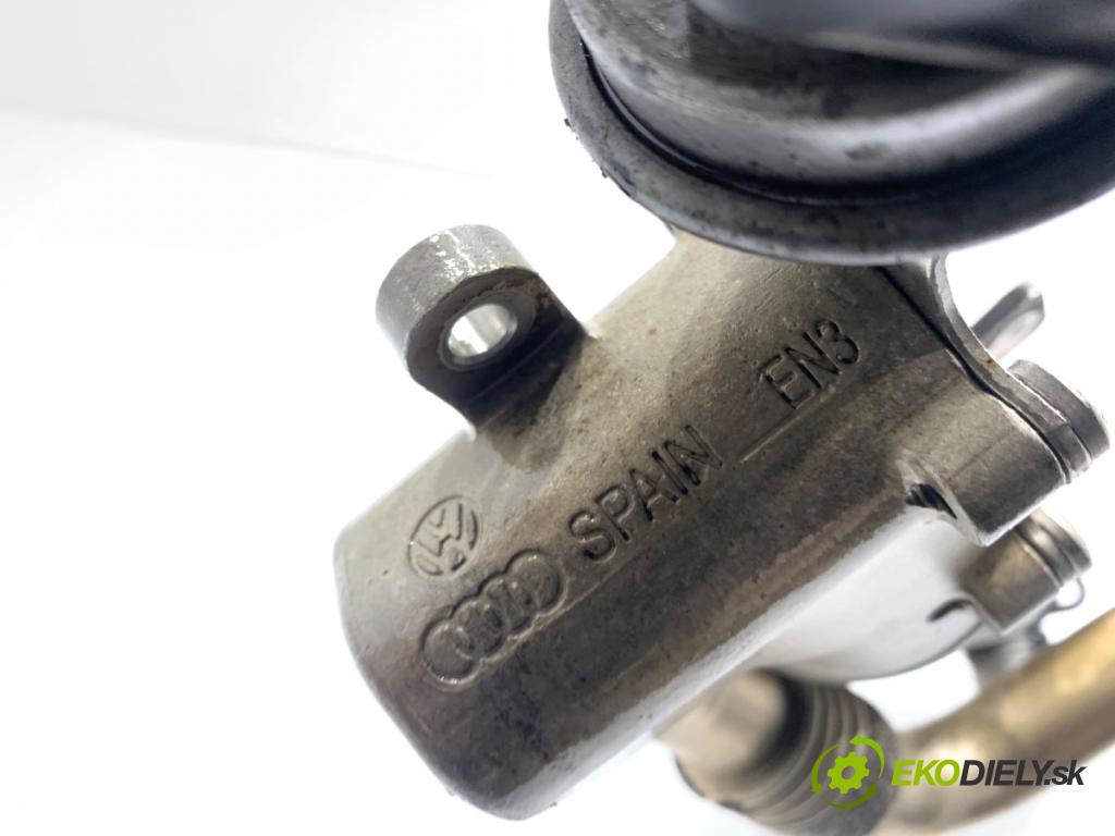 AUDI A4 B7 Kombi 2007 103 kW 2.0 TDI 1968 chladič EGR