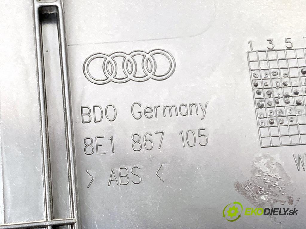 AUDI A4 B7 Kombi 2007 103 kW 2.0 TDI 1968 čalúnenie Dvere ľavy predný