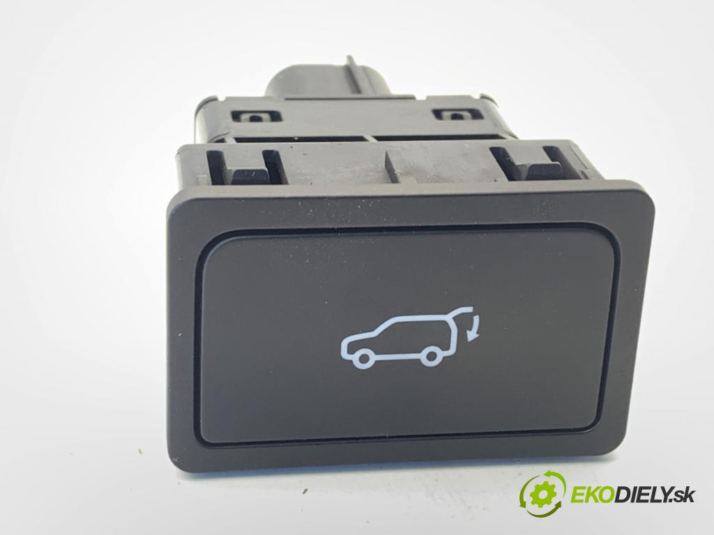 BAIC X75 SUV 2024 138 kW DCT 1498 vypínač otvárania dverí A00089601