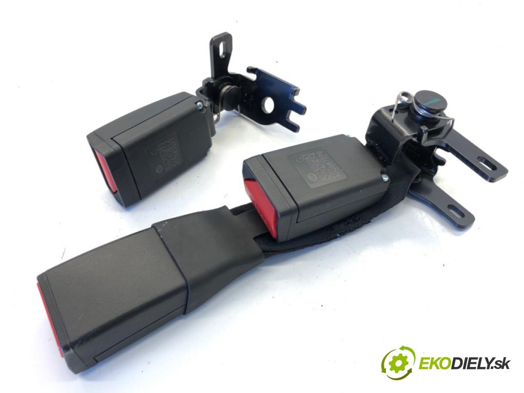 BAIC X75 SUV 2024 138 kW DCT 1498 WPINKI Pinka PASA zad A00087076