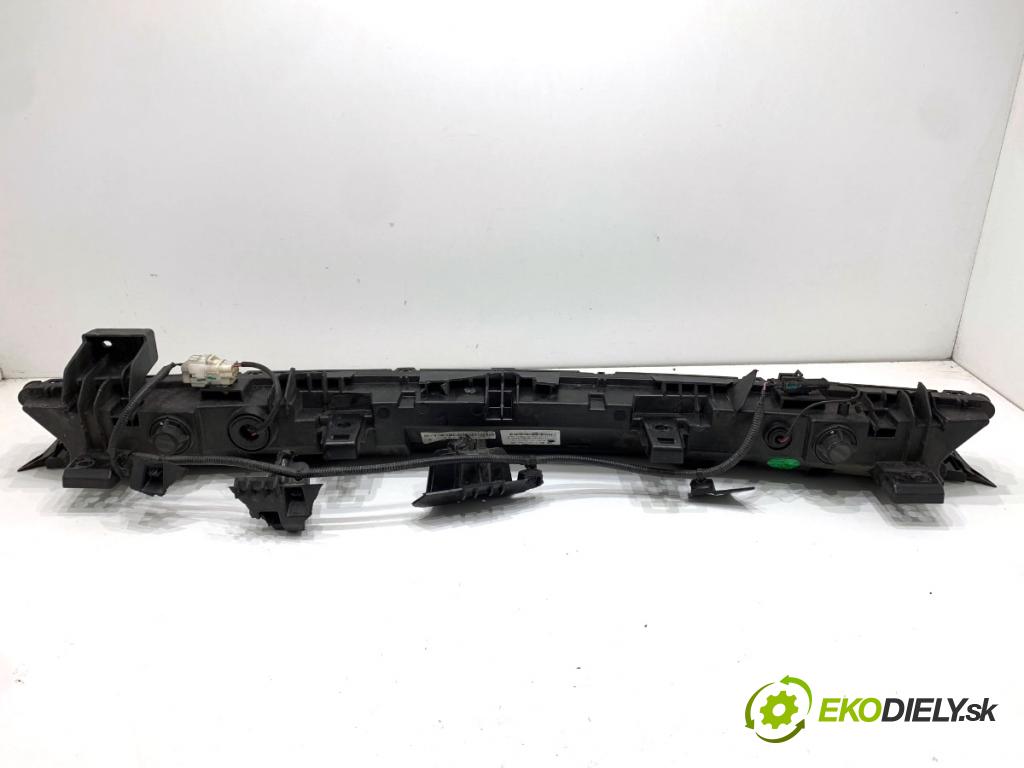 BAIC X75 SUV 2024 138 kW DCT 1498 Svetlo predný predná XA00118804